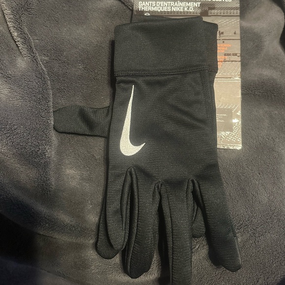 NWT Nike K.O. Thermal Training Gloves - Lg - Picture 1 of 5